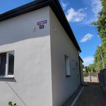 Noclegi Tuszyn Exterior foto